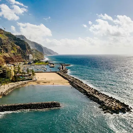 Sun By Madeira Hébergement de vacances Ponta do Sol (Madeira)